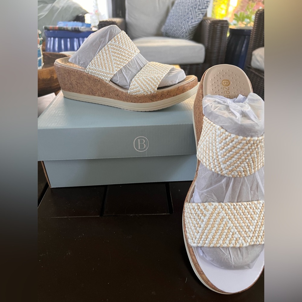 Life Stride BZEES Resort Wedge Sandals 8 1/2 Wide